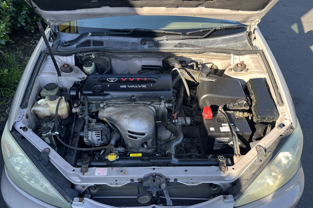 2004 Toyota Camry