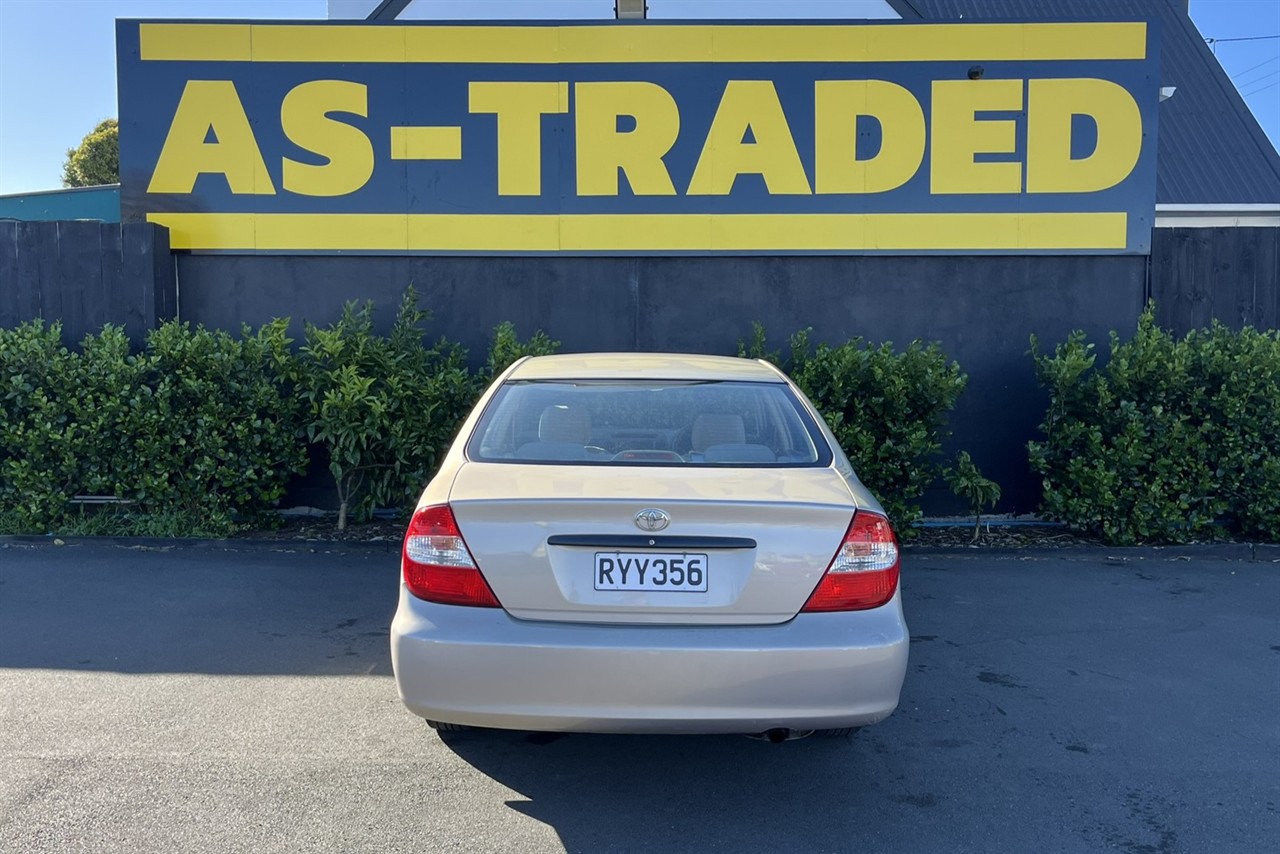 2004 Toyota Camry