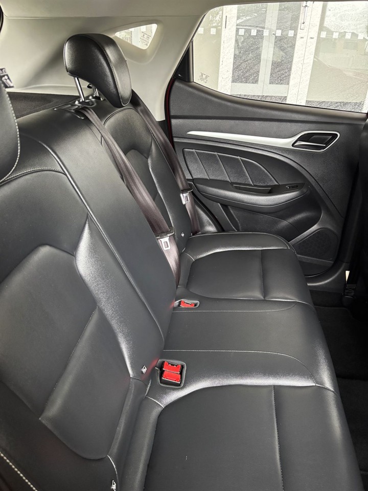 2021 MG ZS