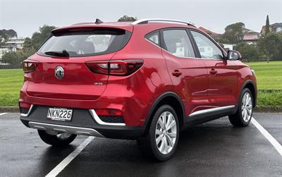 2021 MG ZS - Thumbnail