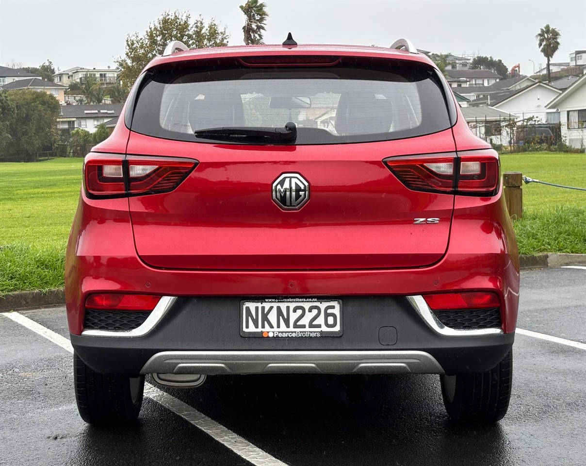 2021 MG ZS