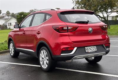 2021 MG ZS - Thumbnail