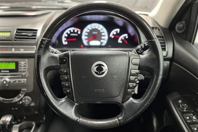 2014 Ssangyong REXTON - Thumbnail