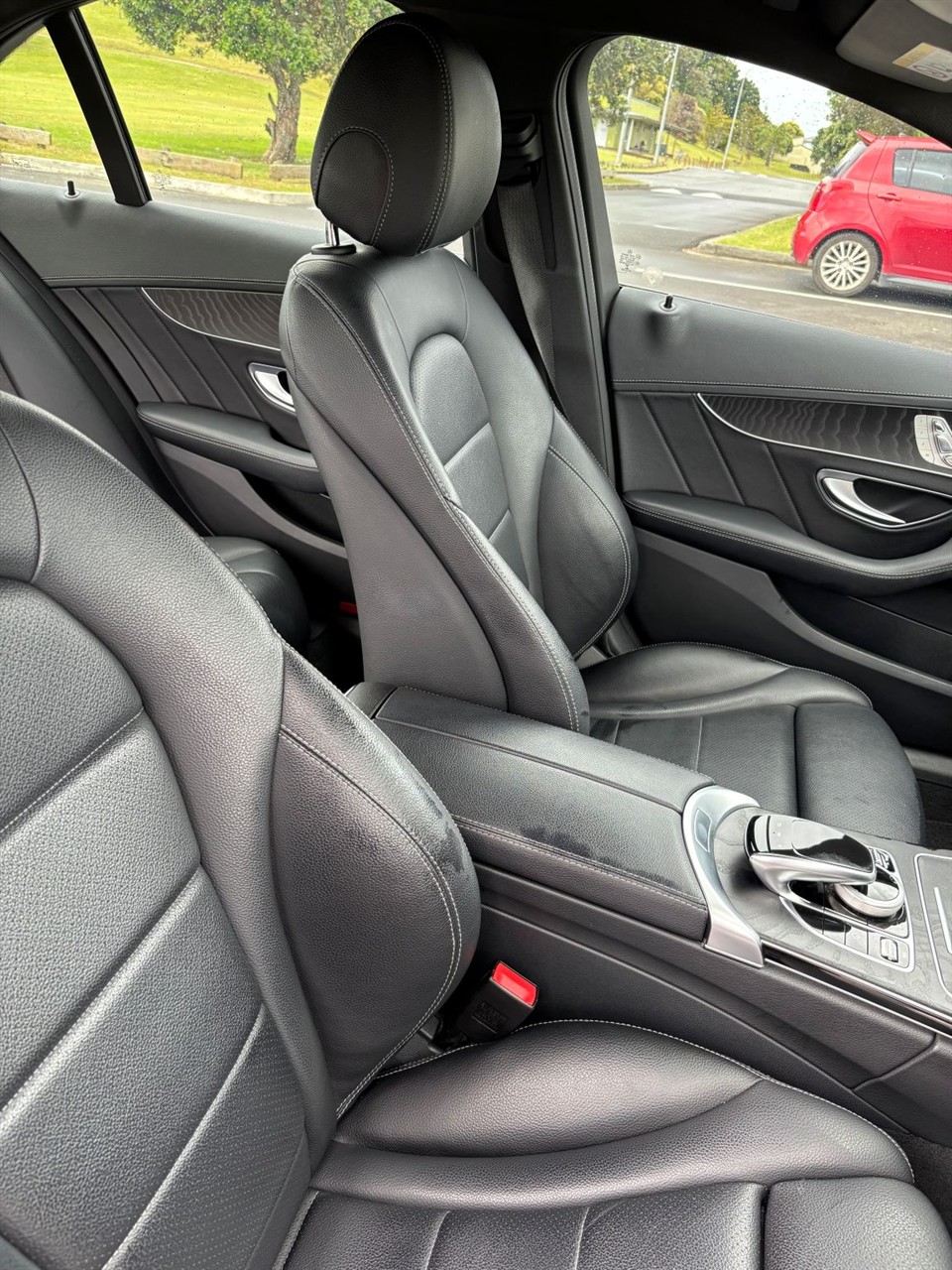 2016 Mercedes-Benz C 200