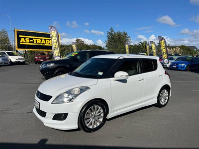 2012 Suzuki Swift - Thumbnail