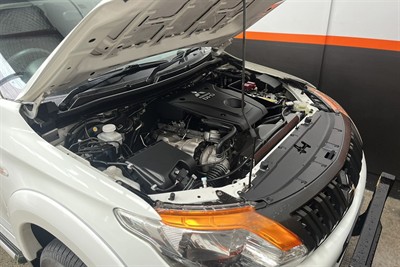 2017 Mitsubishi Triton - Thumbnail