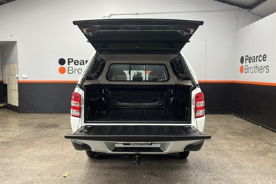 2017 Mitsubishi Triton - Thumbnail