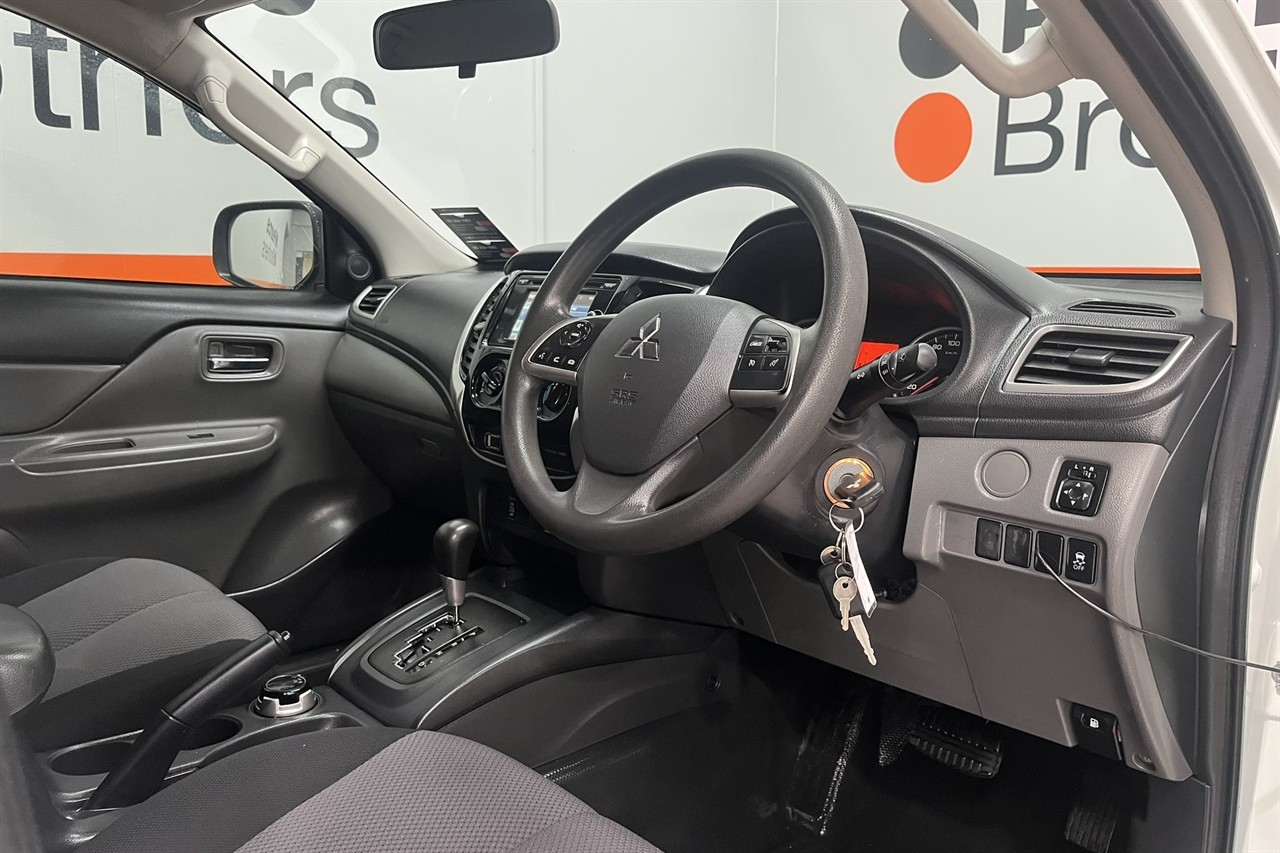 2017 Mitsubishi Triton