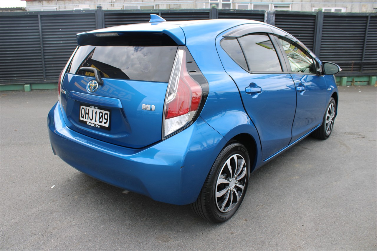 2016 Toyota Aqua