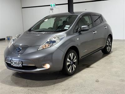 2015 Nissan Leaf - Thumbnail