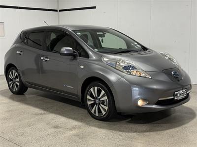 2015 Nissan Leaf - Thumbnail