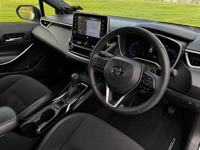 2018 Toyota Corolla - Thumbnail