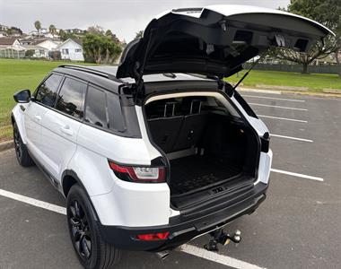 2016 Land Rover Range Rover Evoque - Thumbnail