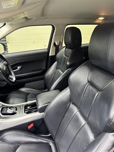 2016 Land Rover Range Rover Evoque - Thumbnail