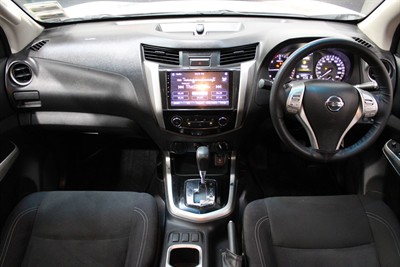 2019 Nissan Navara - Thumbnail