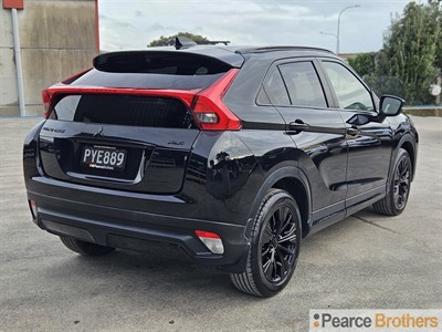 2018 Mitsubishi Eclipse Cross - Thumbnail