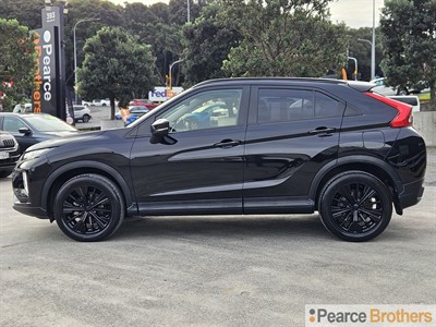 2018 Mitsubishi Eclipse Cross - Thumbnail