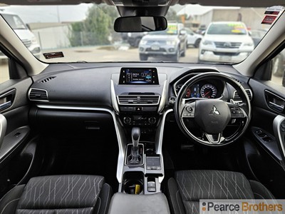 2018 Mitsubishi Eclipse Cross - Thumbnail