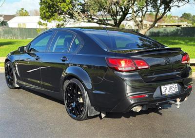 2016 Holden Commodore - Thumbnail
