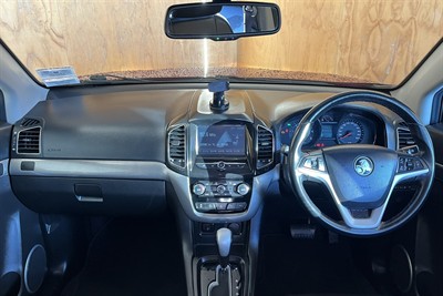 2018 Holden Captiva - Thumbnail