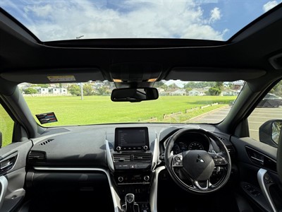 2021 Mitsubishi Eclipse Cross - Thumbnail