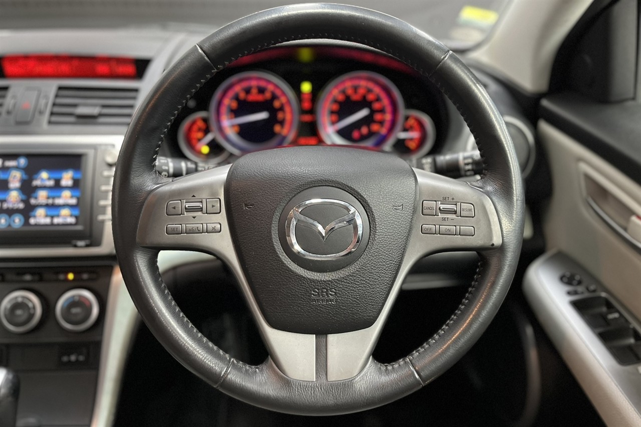2009 Mazda Atenza