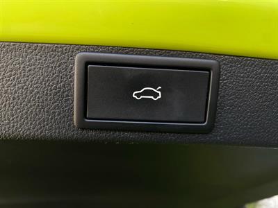 2023 Skoda Octavia - Thumbnail