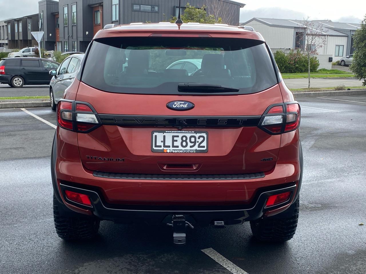 2018 Ford Everest