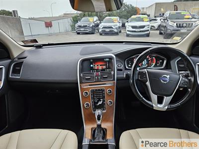 2015 Volvo Xc60 - Thumbnail