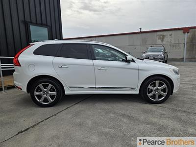 2015 Volvo Xc60 - Thumbnail