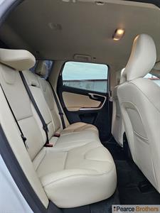 2015 Volvo Xc60 - Thumbnail