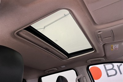 2016 Nissan Navara - Thumbnail