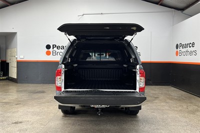 2016 Nissan Navara - Thumbnail