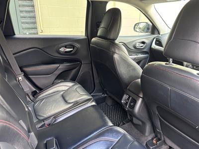 2015 Jeep Cherokee - Thumbnail