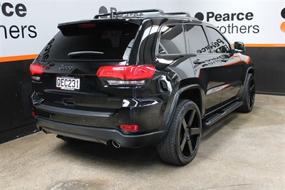 2018 Jeep Grand Cherokee - Thumbnail