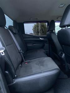 2020 Mercedes-Benz X-Class - Thumbnail