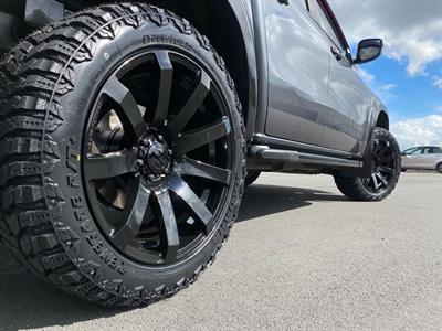 2020 Mercedes-Benz X-Class - Thumbnail