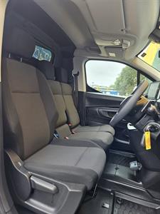 2024 Peugeot Partner - Thumbnail