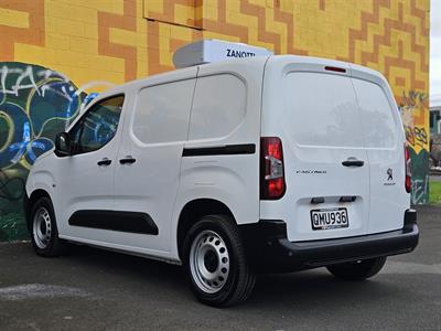 2024 Peugeot Partner - Thumbnail