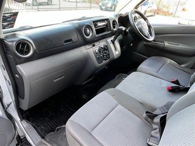 2013 Nissan Nv350 - Thumbnail