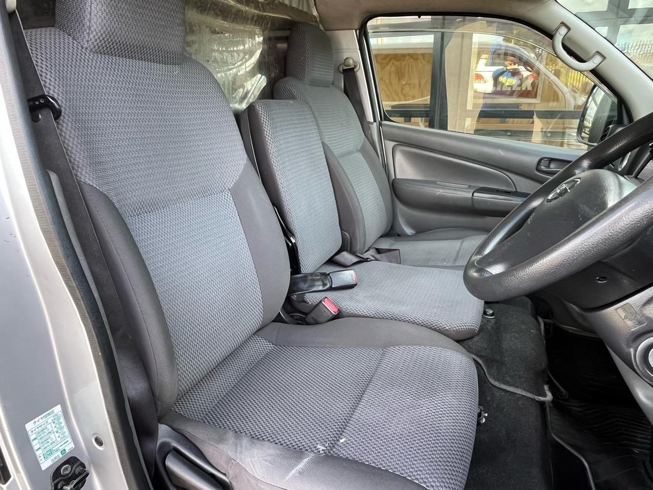 2013 Nissan Nv350