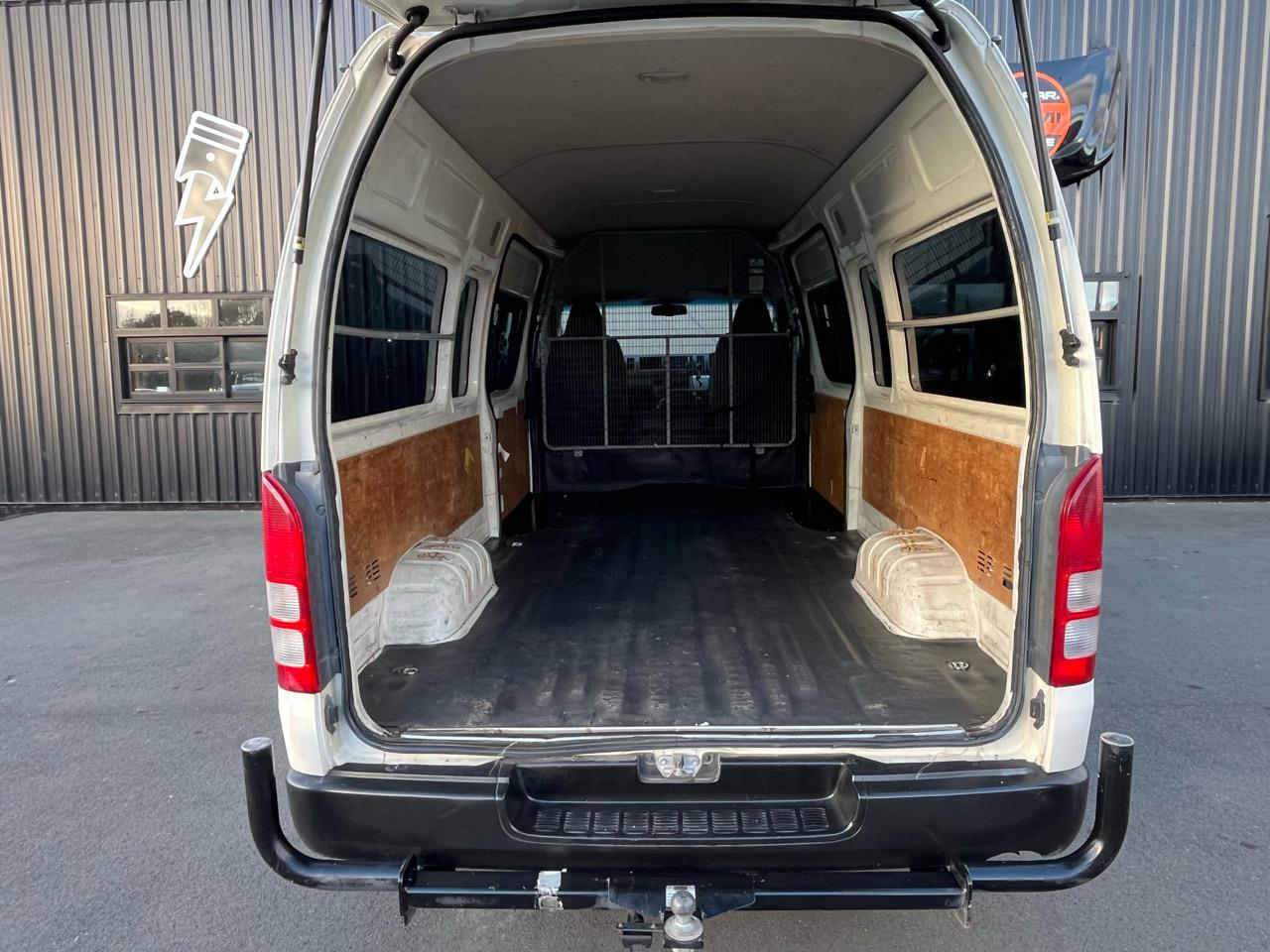 2017 Toyota Hiace