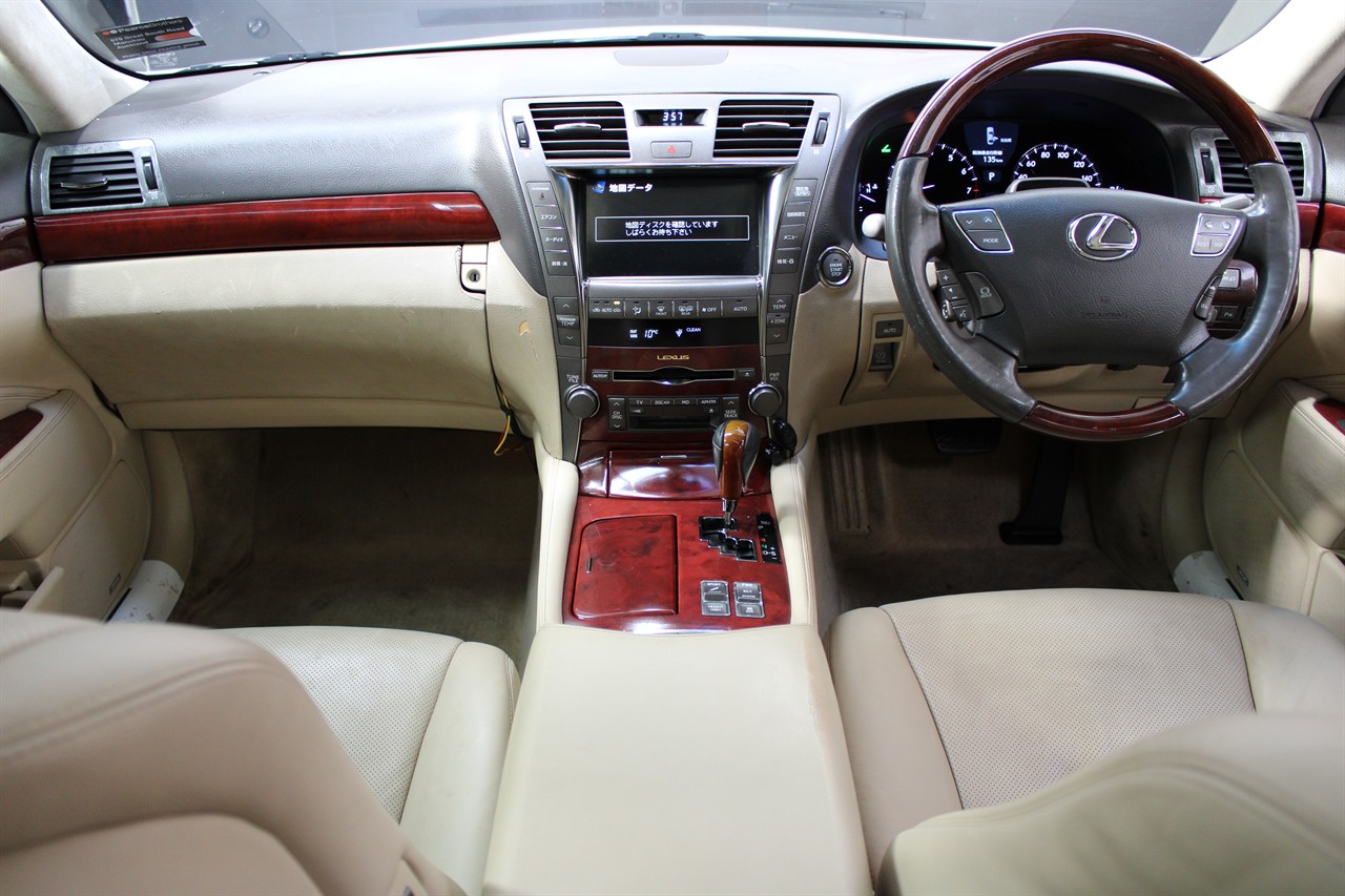 2007 Lexus Ls460