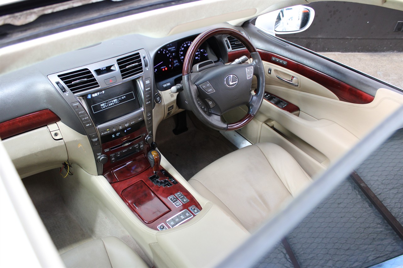 2007 Lexus Ls460