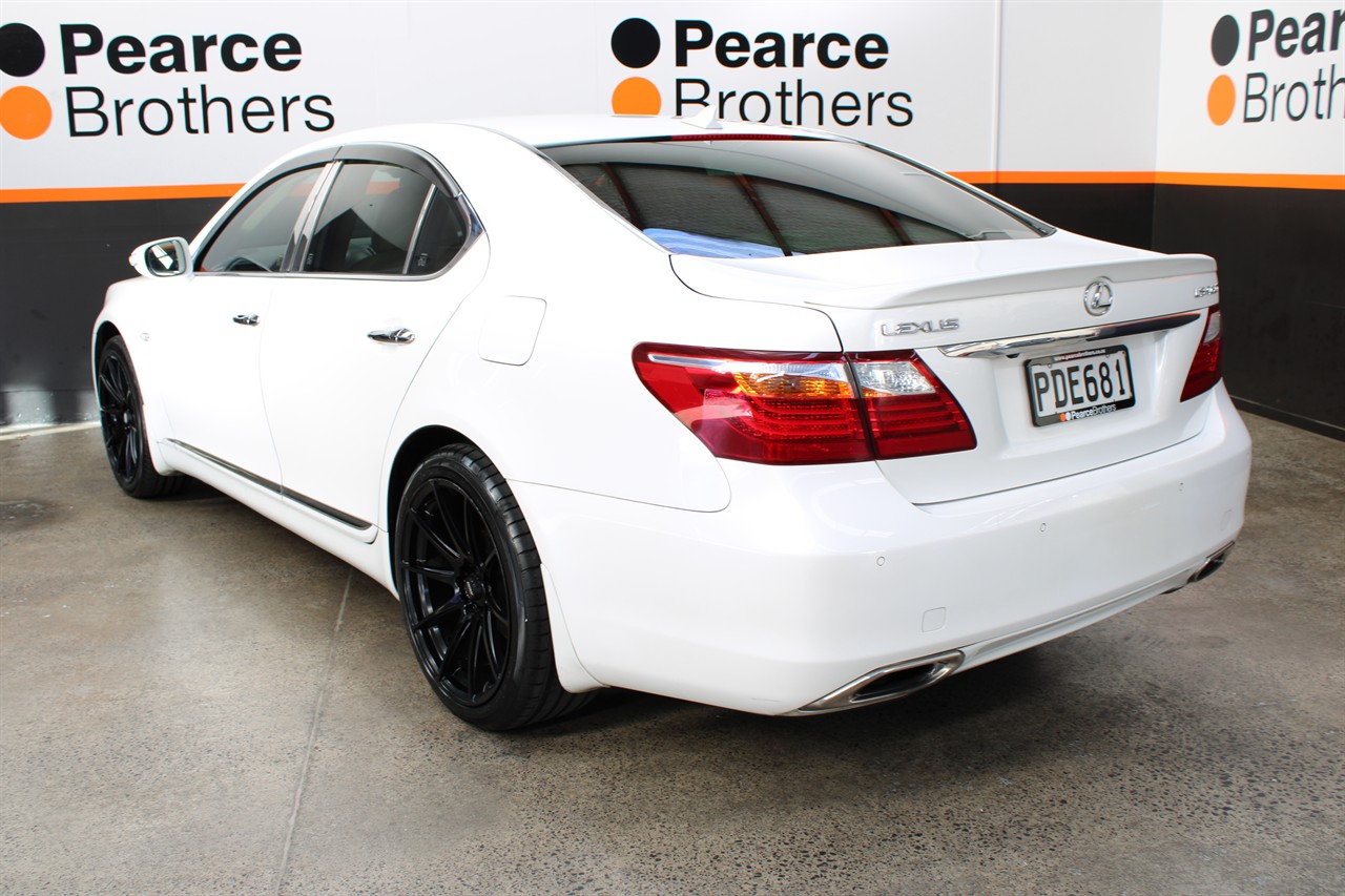 2007 Lexus Ls460