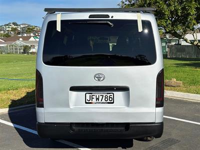 2007 Toyota Hiace - Thumbnail