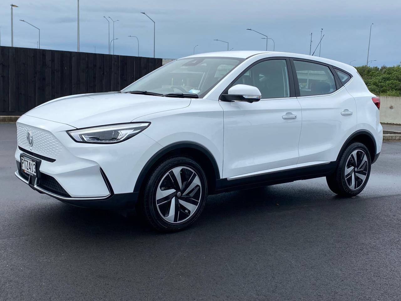 2023 MG ZS