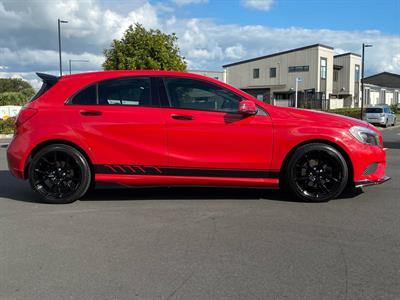 2013 Mercedes-Benz A180 - Thumbnail