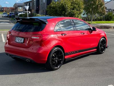 2013 Mercedes-Benz A180 - Thumbnail