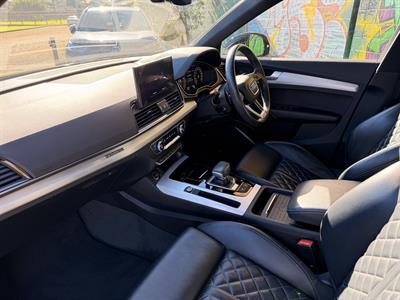 2021 Audi Q5 - Thumbnail